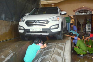 Bến Tre: Những “ẩn số” trong vụ tai nạn giao thông kéo lê nạn nhân hàng chục cây số dưới gầm xe