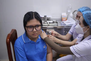 Đà Nẵng khởi động chương trình tiêm vắc-xin HPV miễn phí cho trẻ em gái