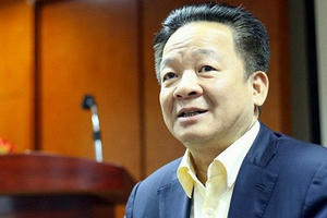 Tiến mạnh sang châu Phi: Lối riêng của Bầu Hiển