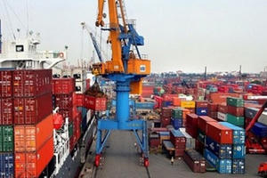 Việt Nam sẽ xóa bỏ thuế quan như thế nào khi thực hiện CPTPP?