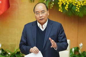 Thủ tướng: Chấm dứt tình trạng đưa tư duy cũ, xin cho vào văn bản