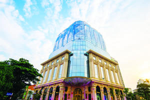 Sở hữu vàng bạc đá quý Doji, hệ sinh thái của đại gia Đỗ Minh Phú 'khủng' cỡ nào?