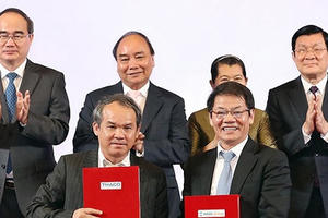 “Tối hậu thư” của UBCK và cái bắt tay với tỷ phú Trần Bá Dương của Bầu Đức