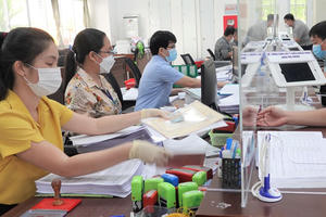 Tiến tới bỏ quy định hạng chức danh nghề nghiệp đồng bộ với đổi mới cơ chế tiền lương