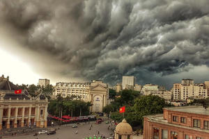 Thời tiết ngày 22/6: Miền Bắc đón mưa dông giải nhiệt, miền Nam mưa rải rác về chiều