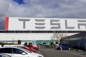 Khủng hoảng Covid-19: Hàng loạt nhà máy trên thế giới phải tạm dừng hoạt động