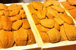 Tiệc trứng 'nhân sâm biển' Nhật 80 triệu của đại gia Hà thành