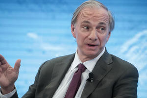 Tỷ phú Ray Dalio tiết lộ con đường nhanh nhất dẫn tới thành công mà ai cũng có thể làm được 