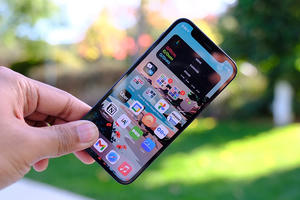 Apple ngừng sản xuất iPhone 12 mini do ế ẩm 