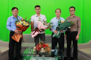 “Gương sáng Pháp luật” góp phần chấn hưng đạo đức dân tộc