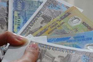 Phí đổi tiền lẻ phục vụ Tết 2019 cao nhất lên đến 300%