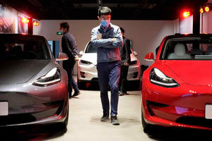 Tesla xây dựng trung tâm dữ liệu ở Trung Quốc, đáp trả những quy định sắp tới của chính quyền nước sở tại