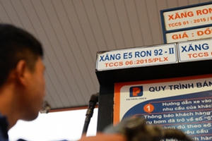Giá xăng có thể giảm vào ngày mai