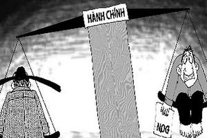 Vì sao ngày càng gia tăng các vụ “con kiến đi kiện củ khoai”?