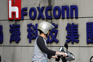 Reuters: Foxconn muốn bán nhà máy 8,8 tỷ USD mới xây tại Trung Quốc