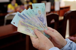 Chính phủ sửa đổi quy định về tiền lương, bảng lương, thang lương, xếp lương, phụ cấp