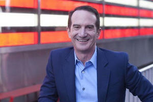 Triệu phú Mỹ: Thế hệ sinh từ 1980 - 2000 đã sai lầm khi nghe lời khuyên 'nên đi thuê nhà thôi, đừng mua'