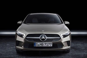 Mercedes-Benz sắp ra mắt A-City, A-Adventure cho người lần đầu mua xe sang