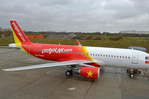 Bí mật từ những chiếc 'ghế hàng VIP', suất ăn nóng thổi bùng lợi nhuận cho các hãng bay giá rẻ như Vietjet Air