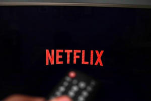 Netflix tăng trưởng bất chấp dịch Covid-19: Bí mật trong tay CEO 60 tuổi chưa từng có văn phòng làm việc