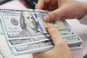 Cấm sử dụng vốn vay ODA để mua sắm ô tô công