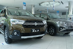 Ô tô nhập tràn về Việt Nam, tăng ưu đãi cạnh tranh xe ‘nội’