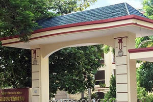 Gian lận thi cử tại Hòa Bình: Có thể chuyển sang tội ‘Nhận hối lộ’