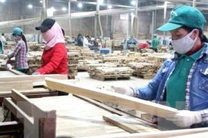 Xuất khẩu gỗ trước thách thức kim ngạch 20 tỷ USD