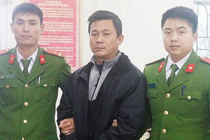 Lừa chạy việc vào Viettel, chiếm đoạt hàng trăm triệu đồng