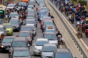 Doanh số thị trường ô tô Việt giảm hơn 30% trong nửa đầu năm 2020, Toyota bán ít hơn năm trước gần 12.000 xe