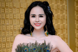 Nữ hoàng hoa hồng Bùi Thanh Hương và hành trình của người phụ nữ dẫn đầu