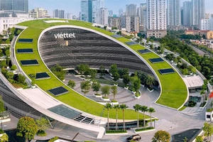 Viettel báo lãi gần 57.000 tỷ đồng năm 2025: Doanh thu quốc tế đạt kỷ lục 3,3 tỷ USD, hạ tầng 5G phủ rộng