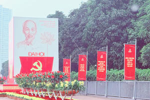 Hà Nội rực rỡ cờ hoa chào mừng Đại hội XIV của Đảng