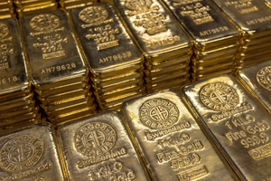 Giá vàng ngày 21/1: Vàng thế giới vượt ngưỡng 4.700 USD/ounce, vàng miếng SJC lập lịch sử chạm 170 triệu đồng/lượng