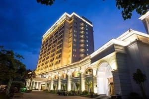 Quốc tế Hoàng Gia (RIC) báo lãi trở lại trong quý IV/2025, lỗ lũy kế ghi nhận 596,7 tỷ đồng