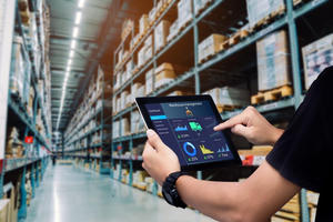 Công ty phân phối và bán lẻ công nghệ:  Doanh thu tỷ USD, lợi nhuận lập đỉnh lịch sử nhờ cú hích từ sức cầu nội địa