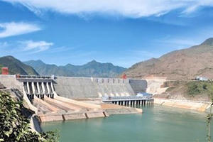 Thủy điện Hủa Na (HNA): Lãi ròng năm 2025 tăng tốc 75%, hoàn thành gấp 2,5 lần kế hoạch lợi nhuận