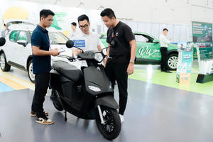  Nữ chủ xe bật mí lý do lựa chọn Vero X: Cốp rộng mênh mông, lái chắc chắn, vận hành siêu tiết kiệm