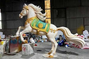 Sắm Tết Bính Ngọ 2026: Người Việt chi 67.700 tỷ đồng trên sàn TMĐT, hàng hóa linh vật Ngựa 'cháy hàng'