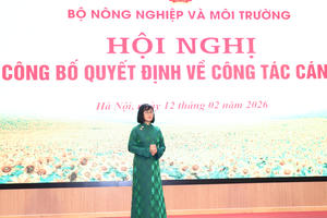 Từ nhà khoa học đến nữ lãnh đạo trường đại học: GS.TS Huỳnh Thị Lan Hương 'truyền lửa' cho phụ nữ nhân ngày Quốc tế Phụ nữ Từ nhà khoa học đến nữ lãnh đạo trường đại học: GS.TS Huỳnh Thị Lan Hương 'truyền lửa' cho phụ nữ nhân ngày Quốc tế Phụ nữ