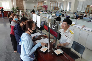 Hộ kinh doanh phải thông báo tài khoản ngân hàng, ví điện tử với cơ quan thuế