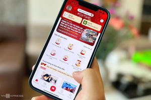 Cử tri có thể đổi nơi bỏ phiếu, xem danh sách ứng cử viên trên VNeID