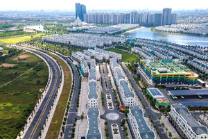 Nguồn cung căn hộ năm 2026 tăng vọt, chủ yếu là phân khúc trung và cao cấp 