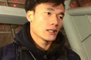 Video: Bùi Tiến Dũng, Xuân Trường chia sẻ cảm xúc sau trận chung kết