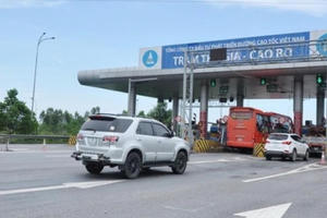 Ba ngày, VEC từ chối phục vụ 660 xe quá tải Ba ngày, VEC từ chối phục vụ 660 xe quá tải