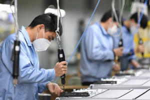 Chuyên gia TQ: Với vai trò không thể thay thế, TQ đang nhấn nút khởi động cho nền kinh tế toàn cầu