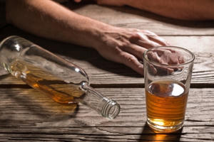 Hiểm họa từ rượu giá rẻ chứa Methanol