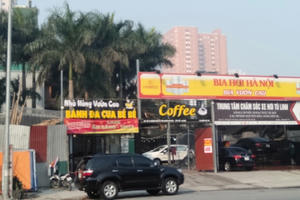 Hàng loạt công trình xây dựng sai phép tại đường Nguyễn Văn Huyên kéo dài