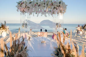 Lễ cưới cặp đôi tỷ phú Ấn Độ - Một phiên bản Gatsby vĩ đại Lễ cưới cặp đôi tỷ phú Ấn Độ - Một phiên bản Gatsby vĩ đại