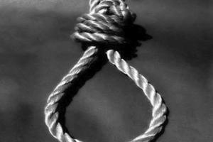 Nghĩa Đàn: Bà nội kinh hãi phát hiện cháu trai mới học lớp 6 treo cổ trong bếp